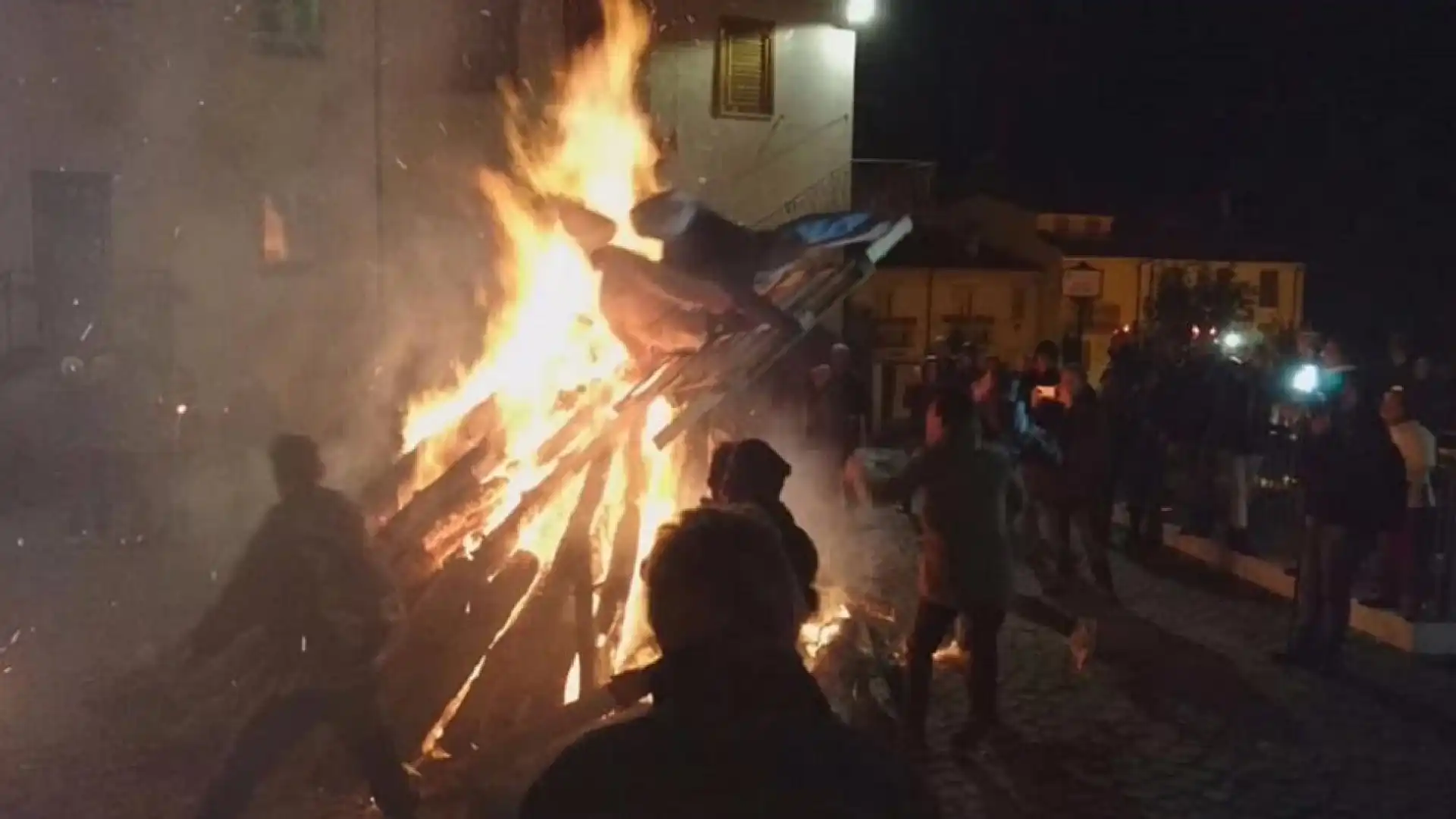 Rionero Sannitico celebra i “Cornuti”. Questa sera la quinta edizione della festa annuale in occasione di San Martino.