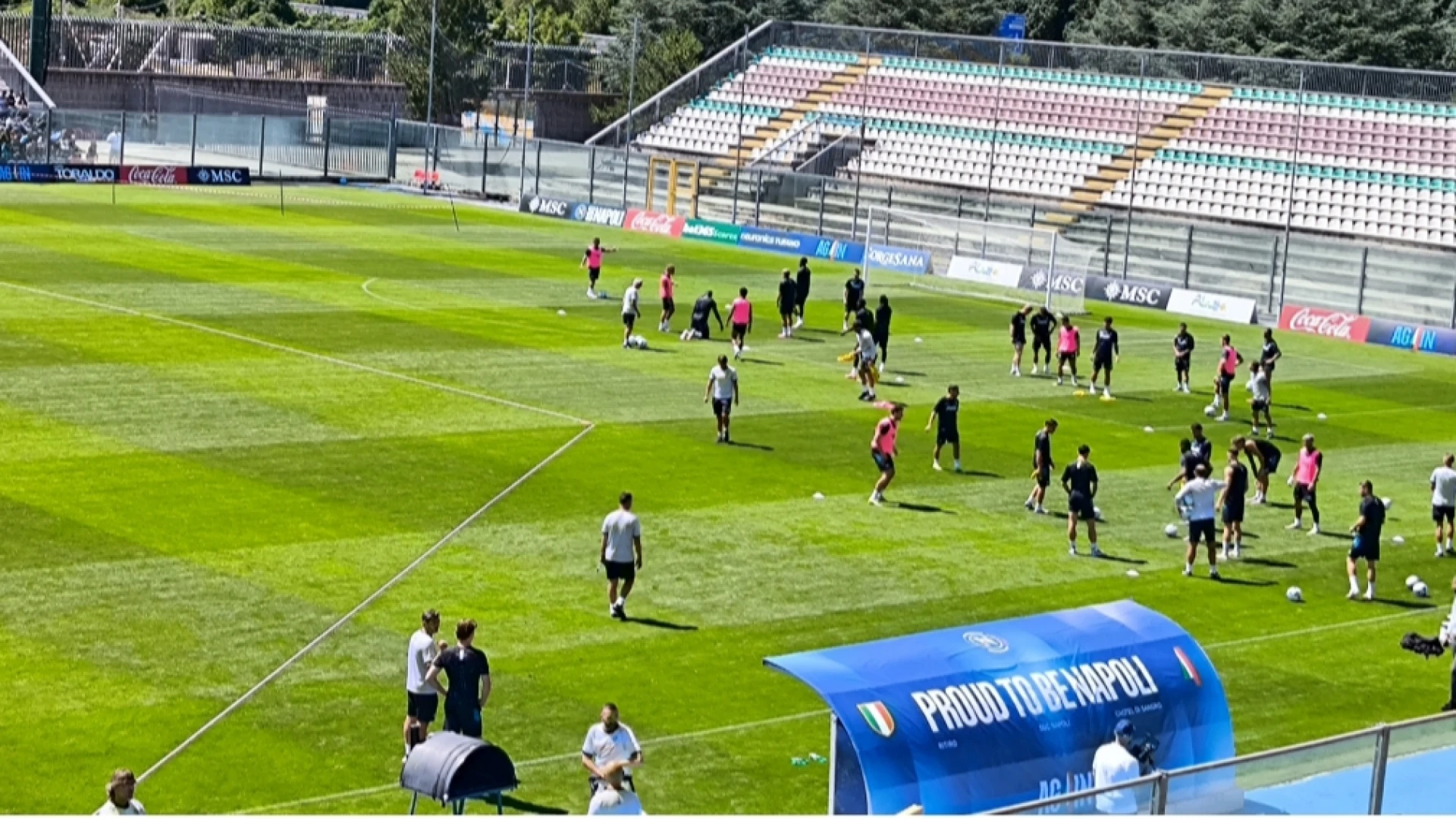Castel Di Sangro: Napoli in allenamento mattutino al Patini. Al via il day2 del ritiro. Tanta parte atletica per gli uomini di Conte.
