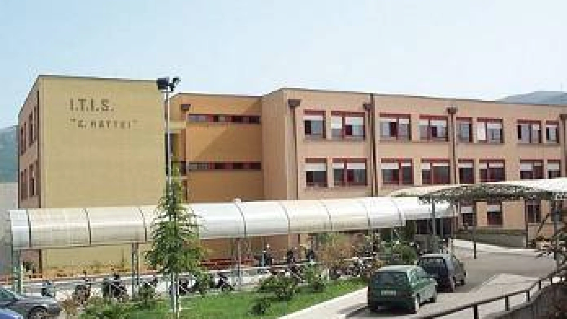 Modelli di consumo e produzione responsabile e il ruolo chiave del consumatore. Al via il progetto a cura della Rete delle Sartorie Sociali.