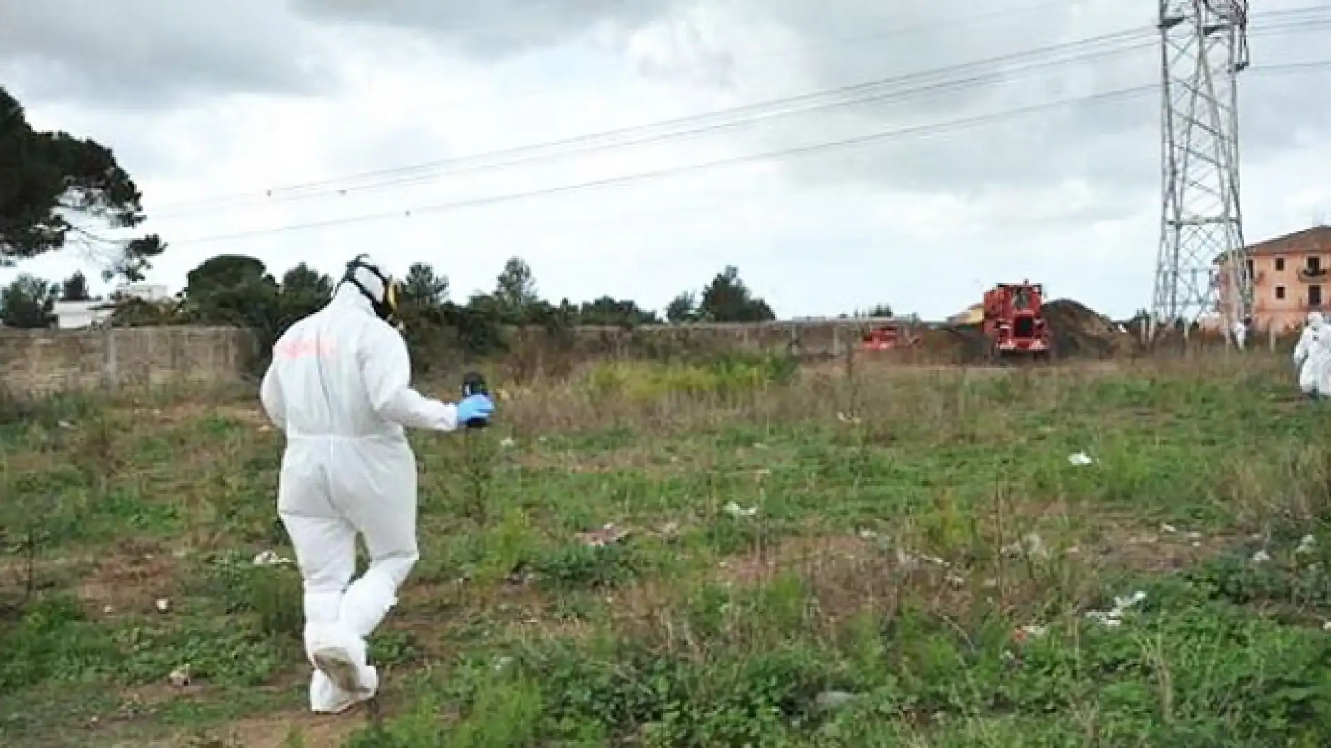 Cassino: i veleni nascosti vengono fuori dopo 20 anni. Boom di tumori e fusti di botulino interrati vicino a un canale. L’indagine sta fruttando enormi risultati.