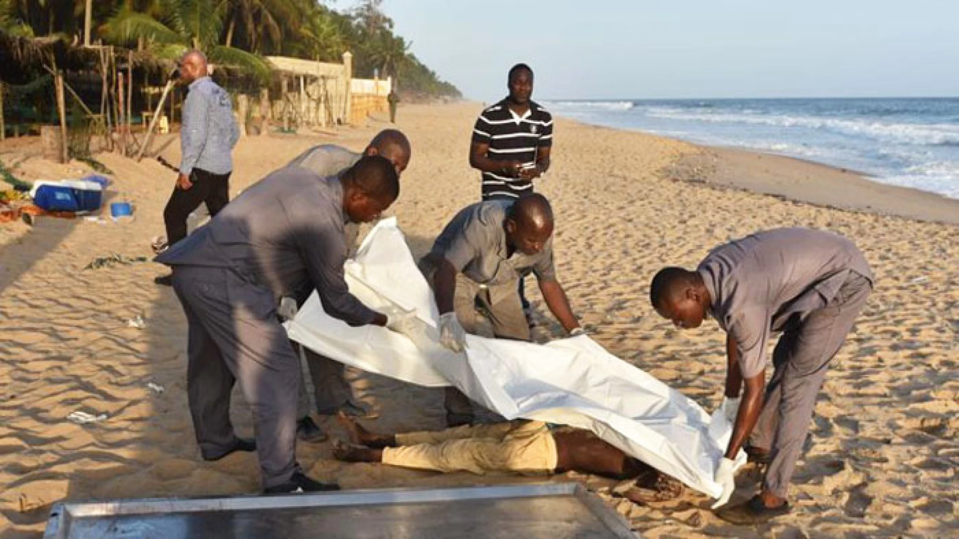 Roccaravindola: quattro operai del posto scampati miracolosamente agli attentati terroristici in Costa D’Avorio.
