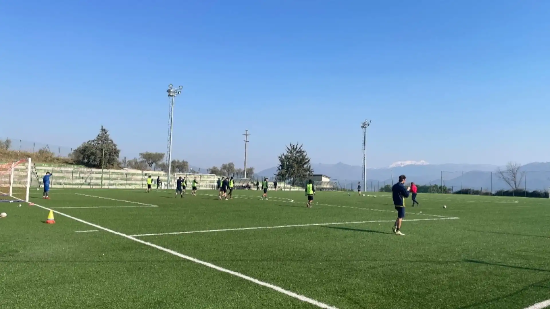 Covid, casi di positività nel Vastogirardi. Salta il rientro in campo