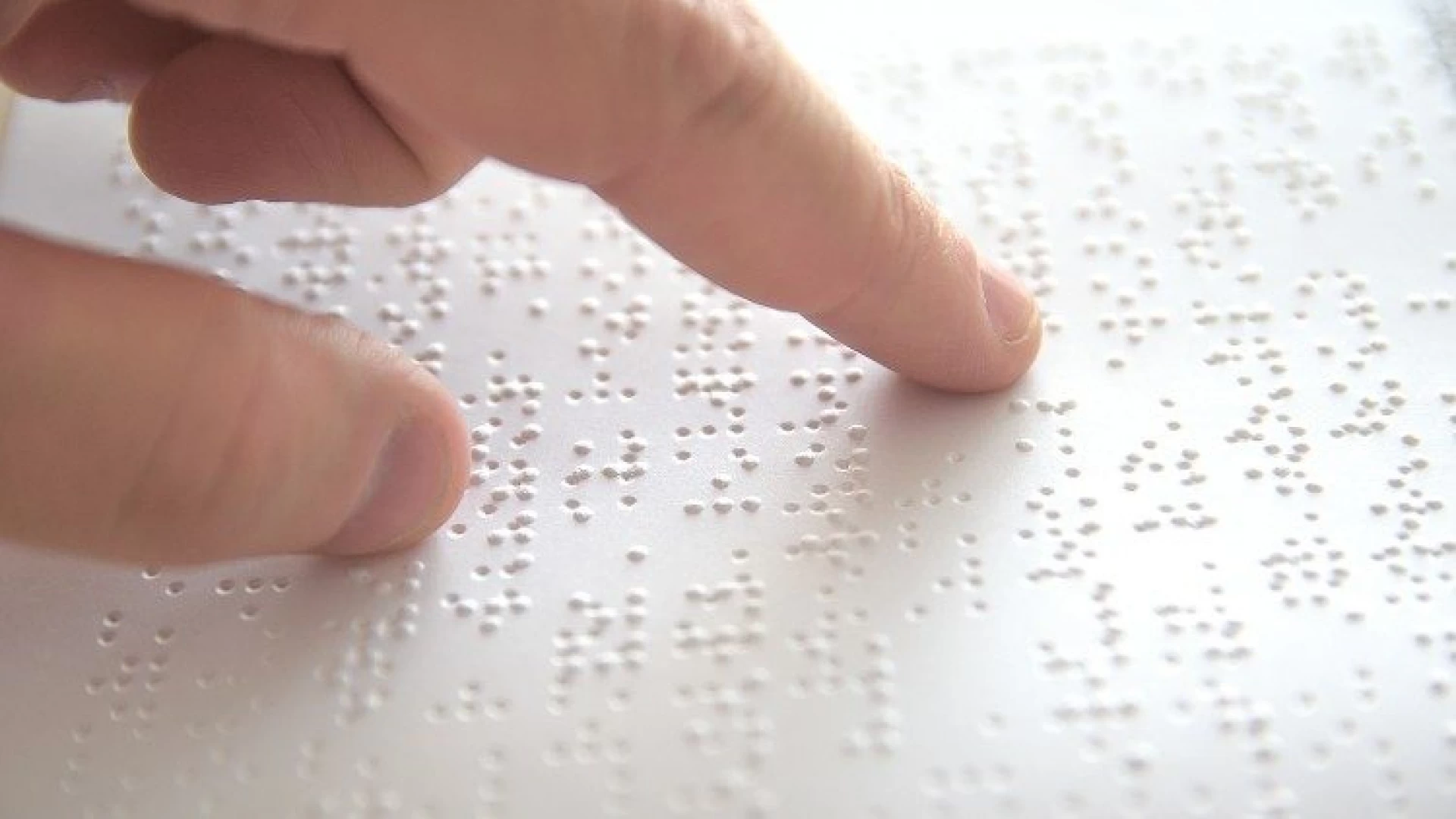 Giornata nazionale del Braille, ad Isernia e Campobasso l’evento conoscitivo “Vieni a scoprire il Braille sulla punta delle tue dita”.