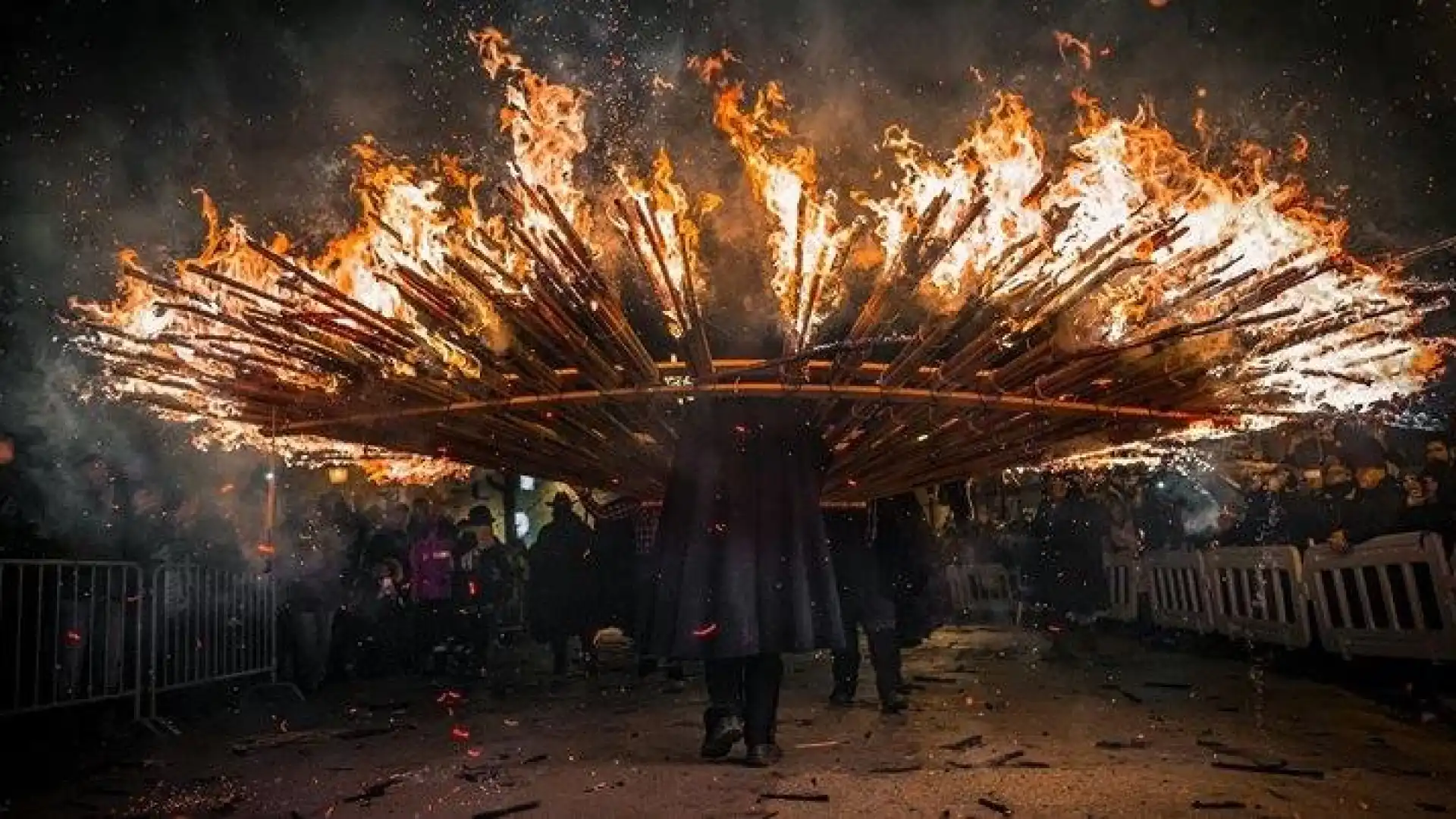 ‘Ndocciata: il 24 dicembre le celebri torce torneranno ad illuminare Agnone