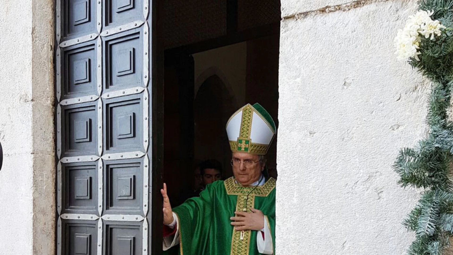 Venafro: Camillo Cibotti chiude ufficialmente il Giubileo straordinario della Misericordia. Chiusa la porta santa della cattedrale cittadina.