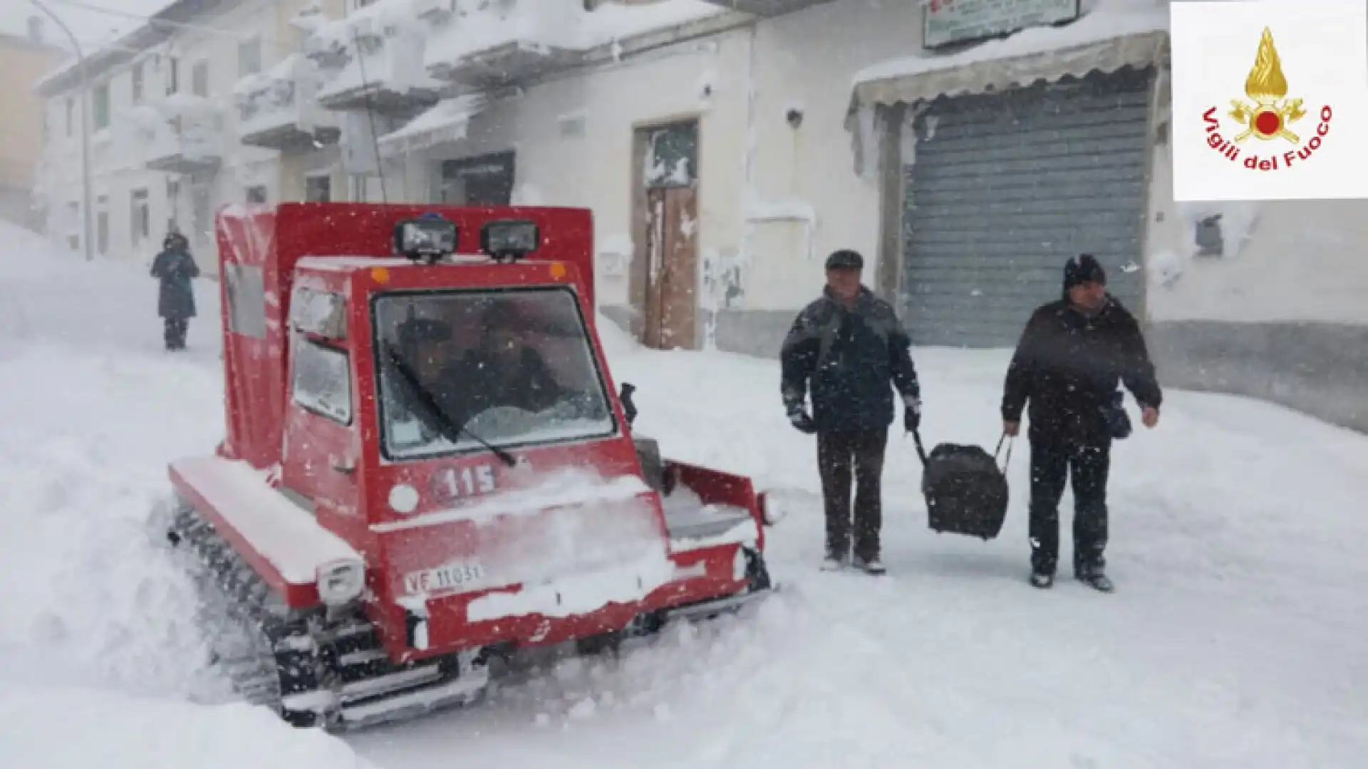 Alto Molise: situazione ancora difficile. Scuole chiuse a Frosolone e Capracotta. Socorsi i dializzati bloccati a Belmone del Sannio.