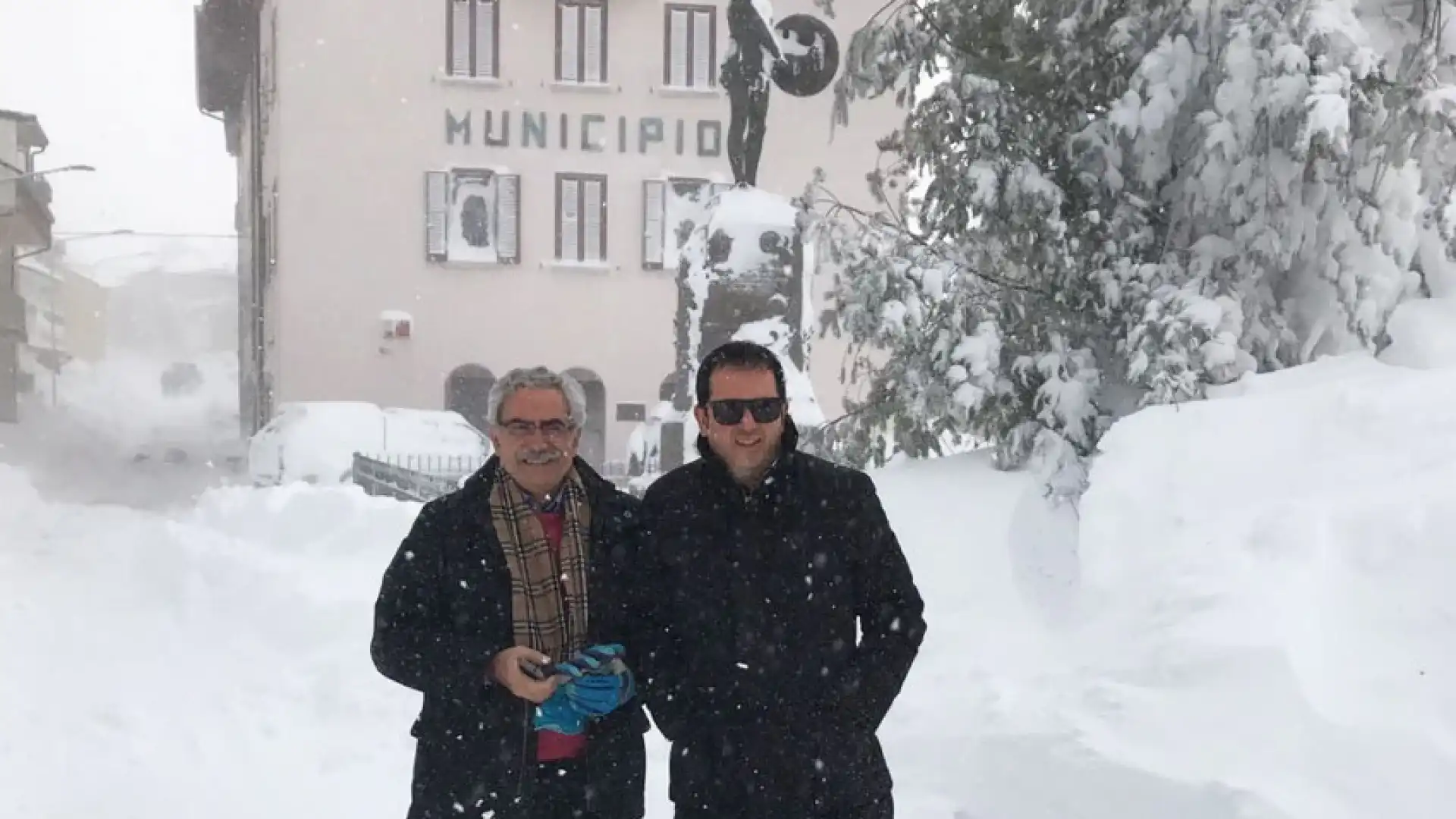 Provincia di Isernia: Vendita automezzi. “Facciamo il bene delle casse dell’ente. Stiamo eliminando mezzi del 1980 che erano ormai in disuso”. Le precisazioni di Mike Matticoli.