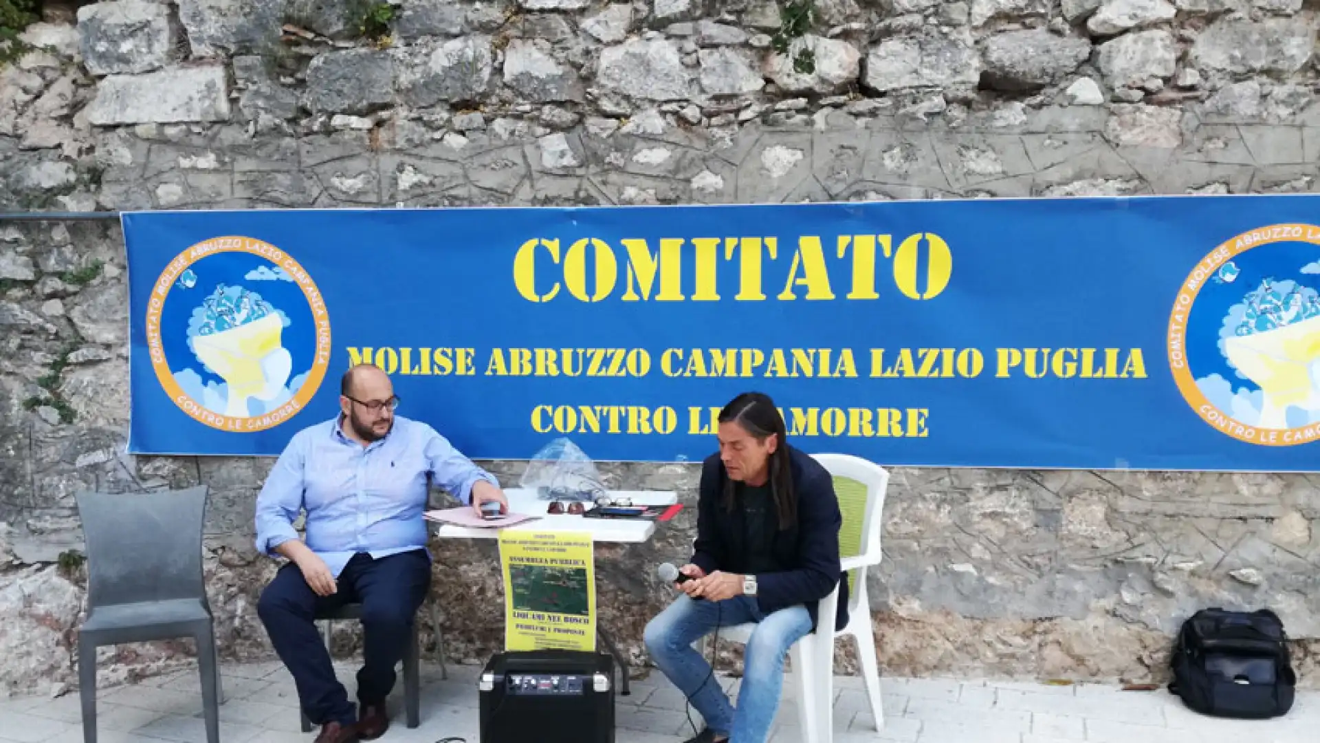 Fornelli: liquami nel bosco. L'incontro pubblico tra Giovanni Tedeschi ed Emilio Izzo. Il nostro servizio video.