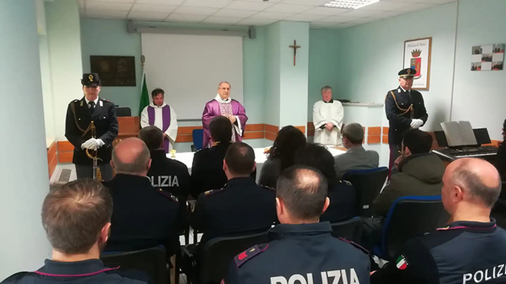 Polizia di Stato: celebrato il precetto Pasquale presso la sala convegni della Questura.