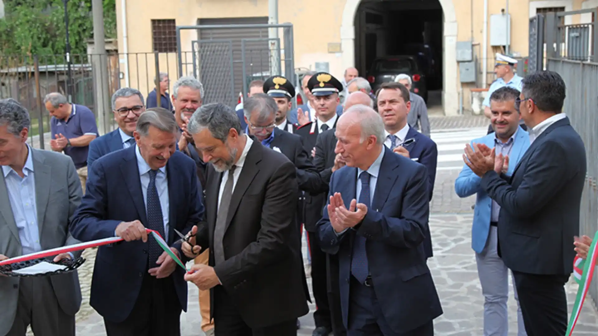 Sesto Campano: inaugurata la scuola media “Gabriele D’Annunzio”. I locali messi in sicurezza e ristrutturati grazie al contributo della Colacem.