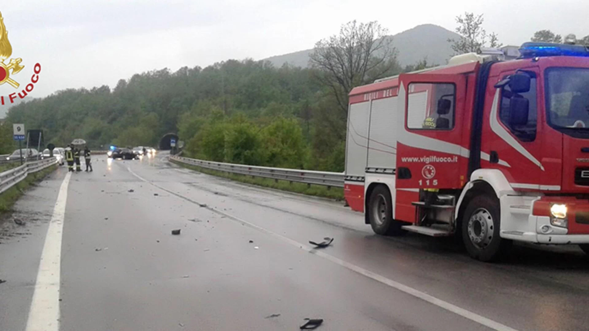 Trignina: incidente paralizza la circolazione nel pomeriggio di ieri al Km 9. Un ferito. Vigili del Fuoco sul Posto.