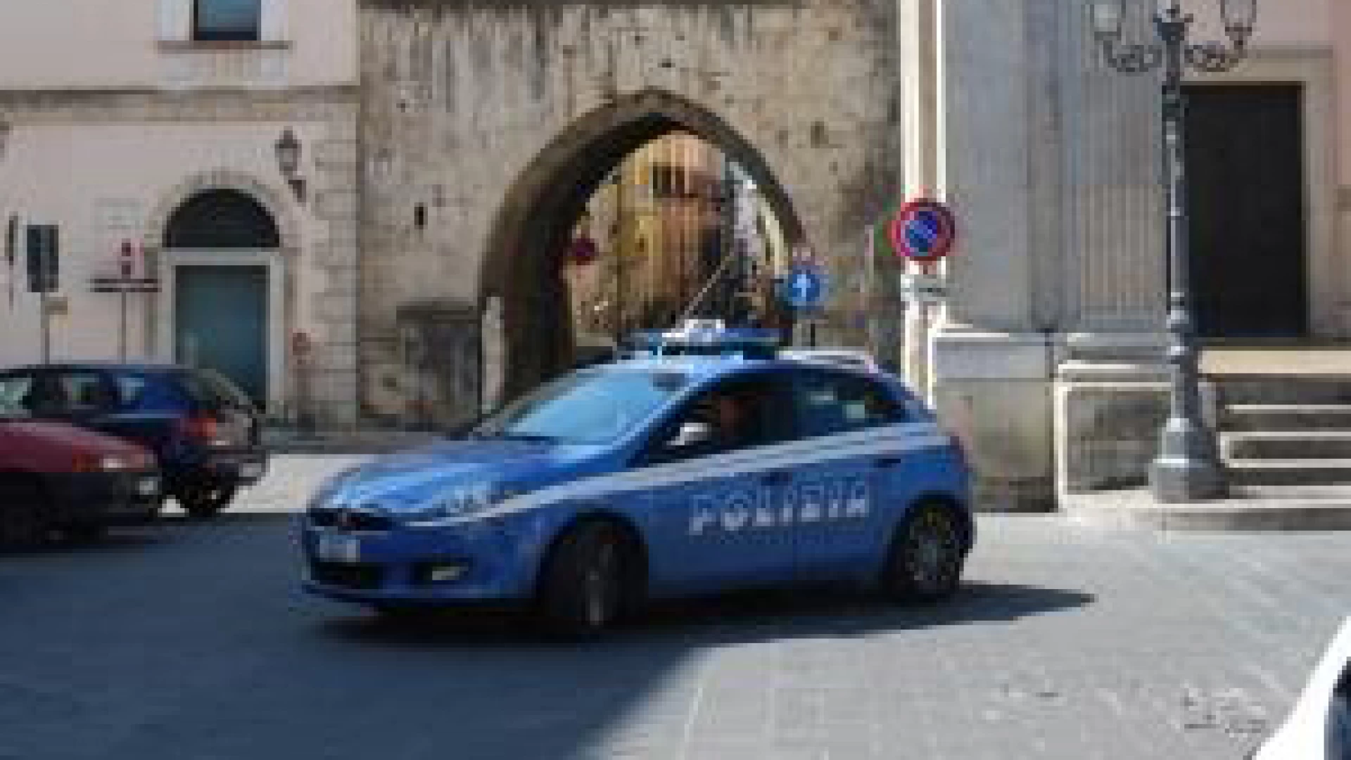 Isernia: consumazioni al bar senza pagare. La Polizia denuncia un 53enne di Isernia per lesioni personali e minaccia.