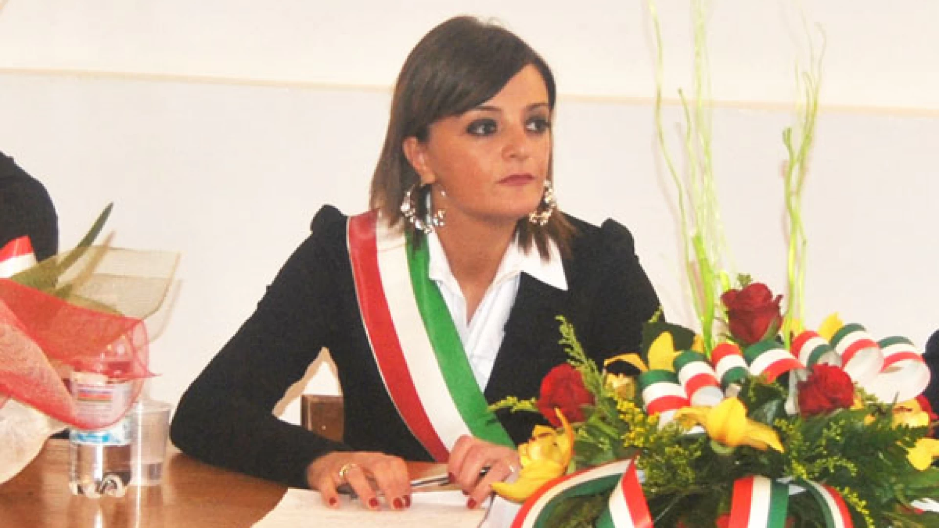 Pizzone: “Chiuso per mancanza di dipendenti”. Letizia Di Iorio costretta a chiudere il Municipio.