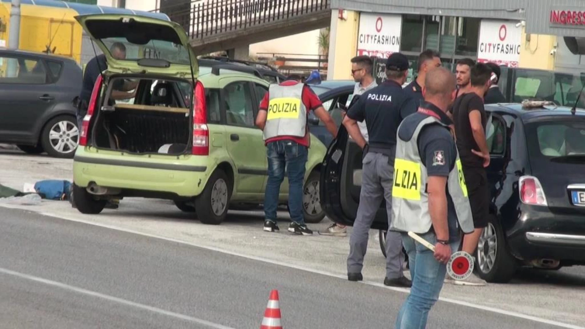 Roccaravindola: Attività di prevenzione per l’esodo estivo della Polizia. Utilizzato il cane poliziotto Dorian che ha rinvenuto sostanze stupefacenti.