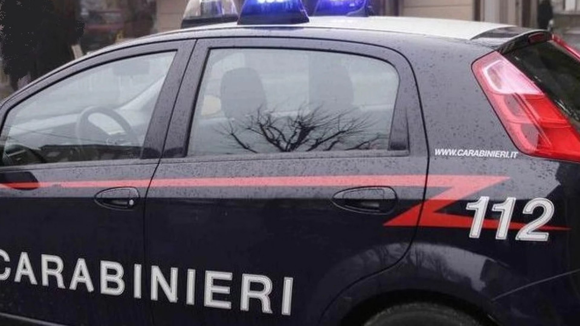 Venafro: furti all'interno di esercizi commerciali. I Carabinieri ritrovano parte della refurtiva.