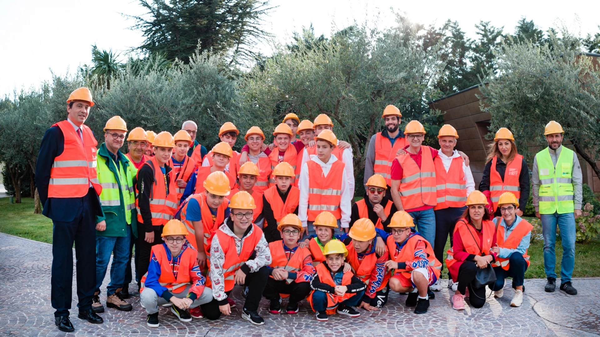 Il basket under 16 in visita all’impianto di Herambiente a Pozzilli