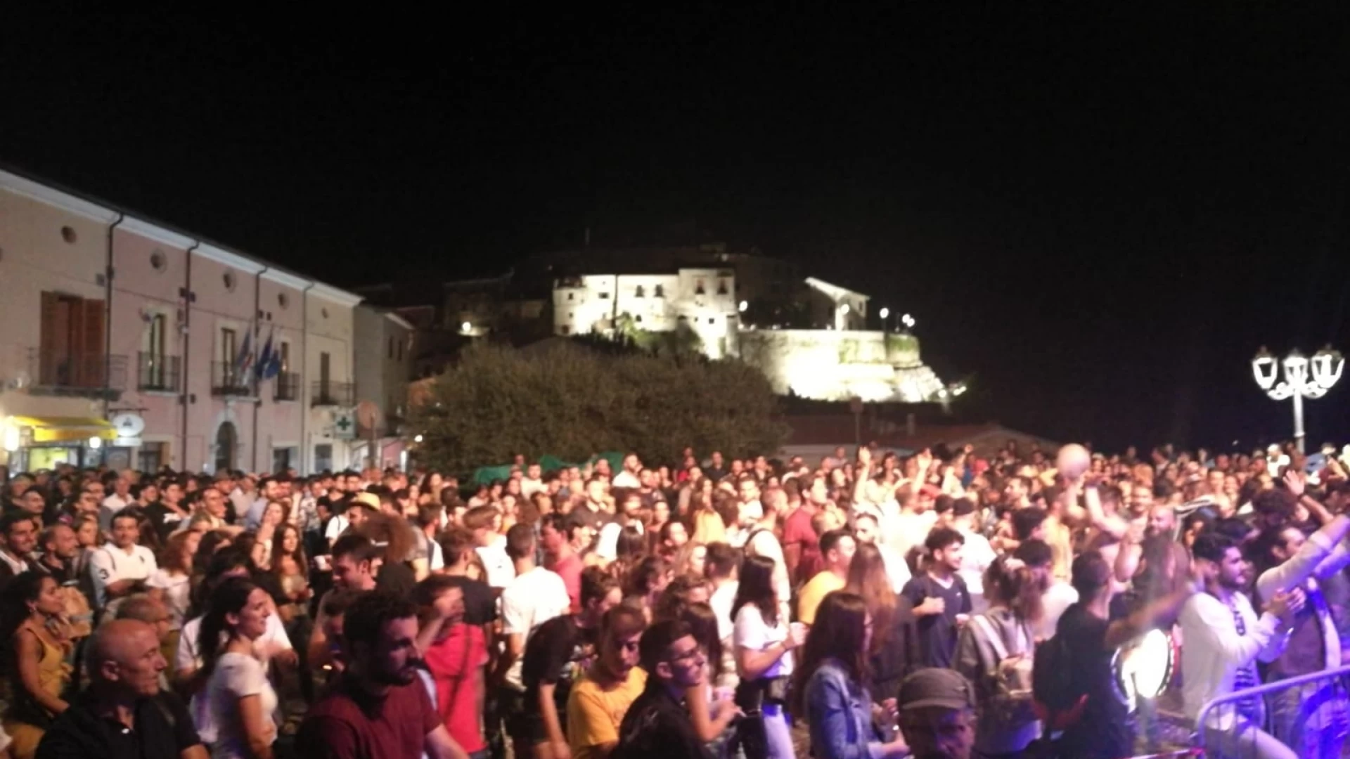 Festival della Zampogna, l'edizione 2019 brucia tutti i record. Guarda le foto della nostra redazione.