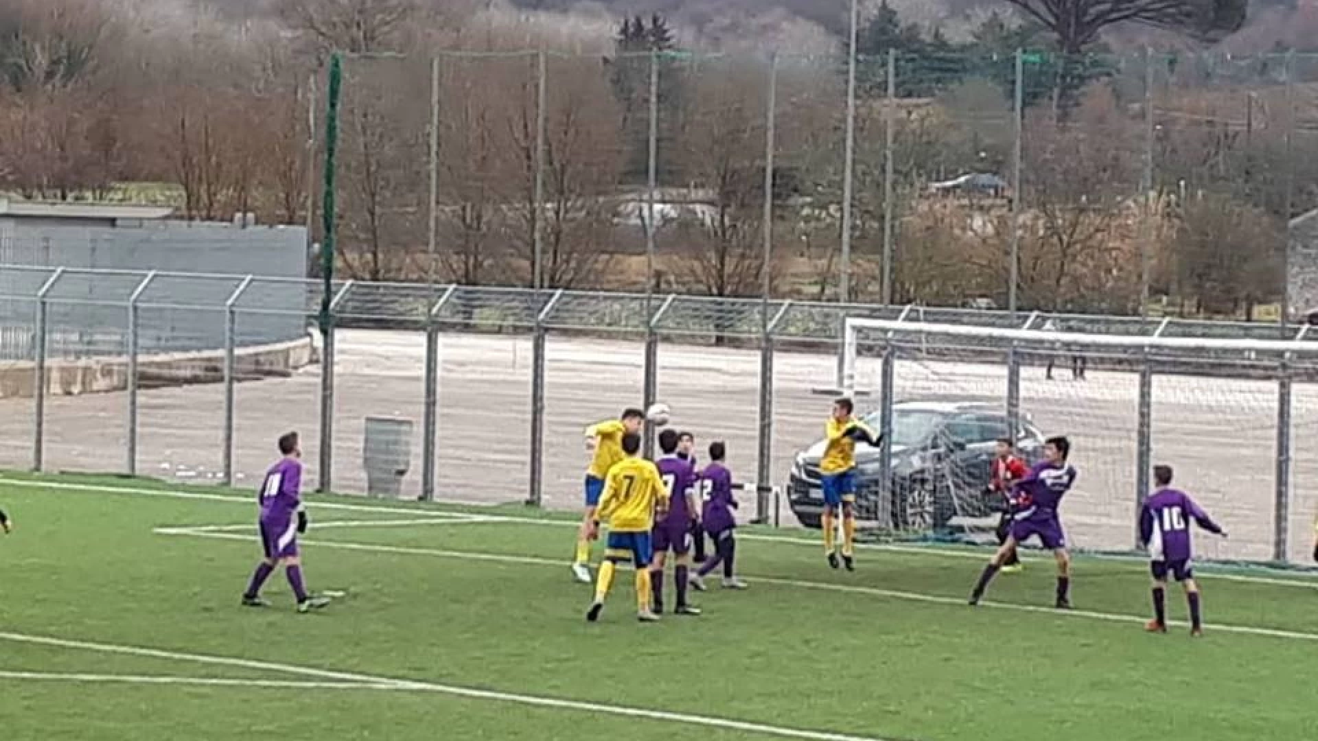 Calcio giovanile: i giovanissimi della Boys impattano con la Fraterna. Rinviata la gara degli allievi.