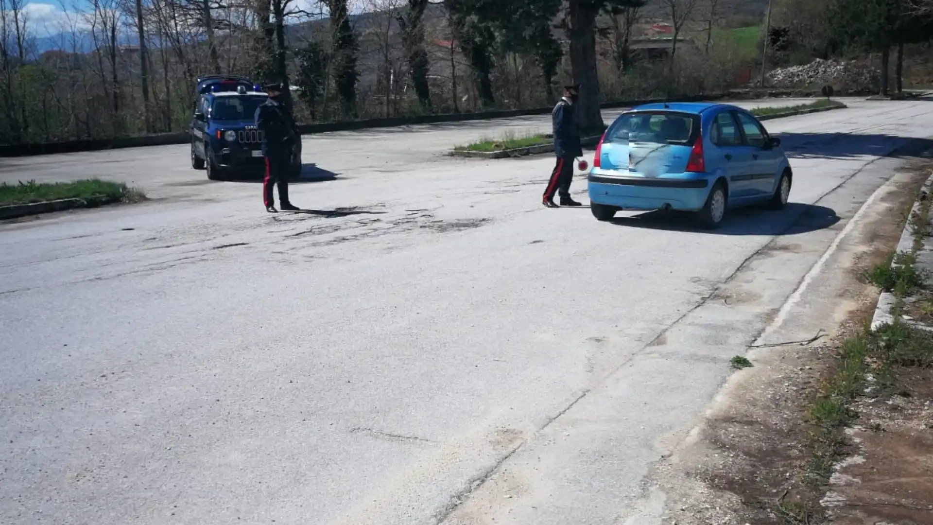 I Carabinieri della Stazione di Frosolone sorprendono un giovane trovato in possesso di sostanze stupefacenti.