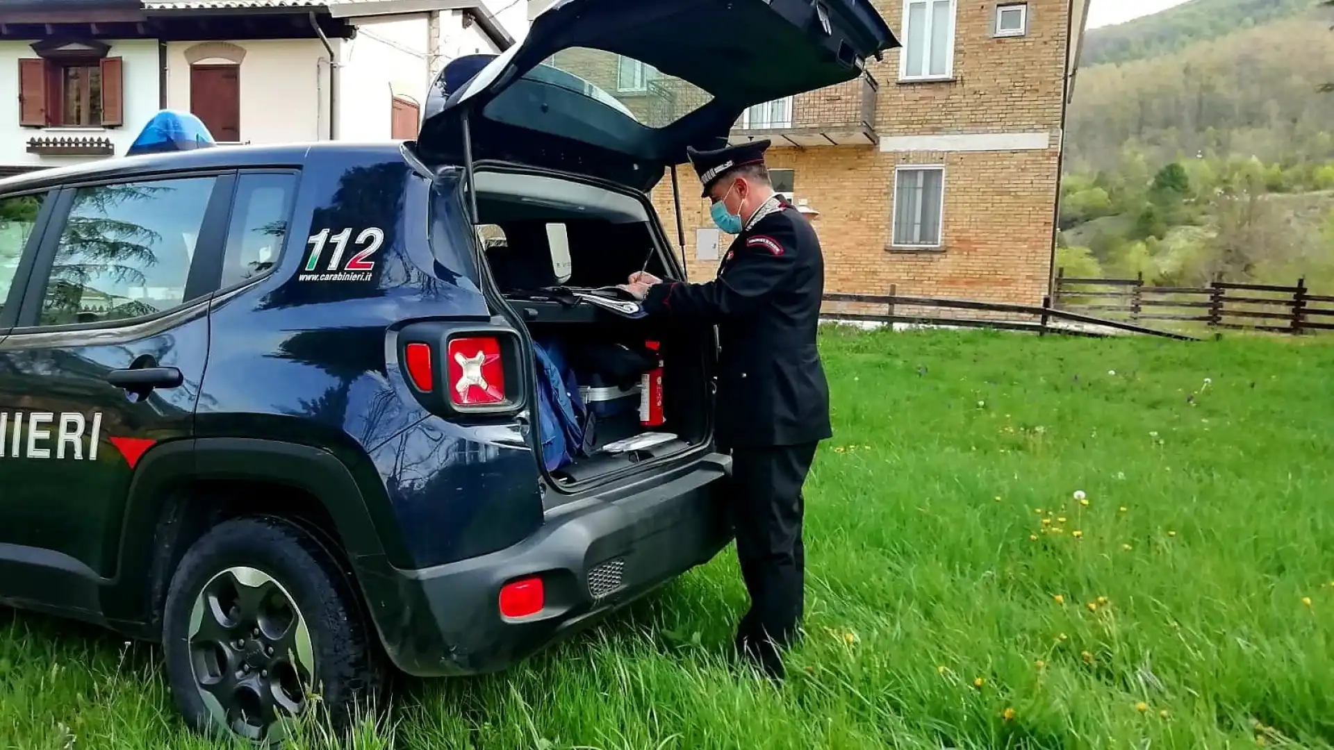 Altomolise: Party del primo maggio in un garage. Multati in 7 dai Carabinieri