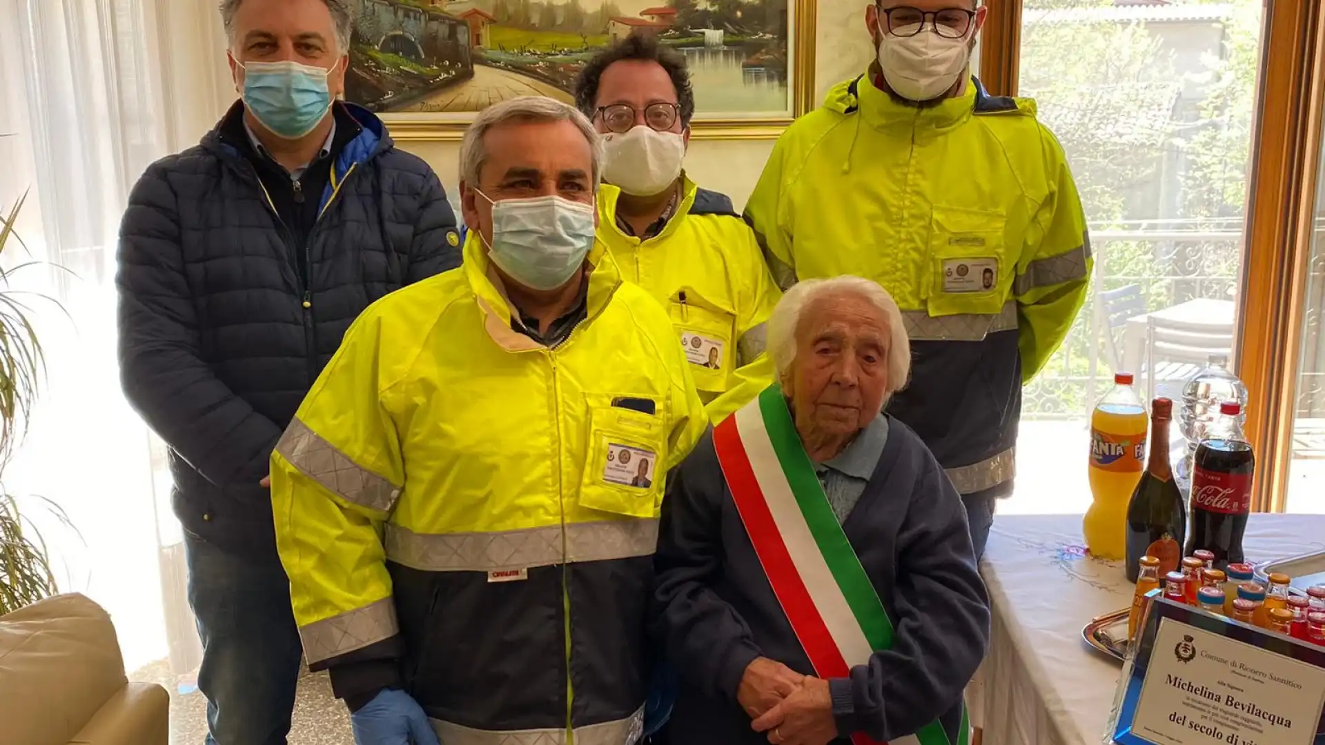 Rionero Sannitico: Michelina Bevilacqua diventa sindaco per un giorno e festeggia i suoi primi 100 anni. Guarda il video.