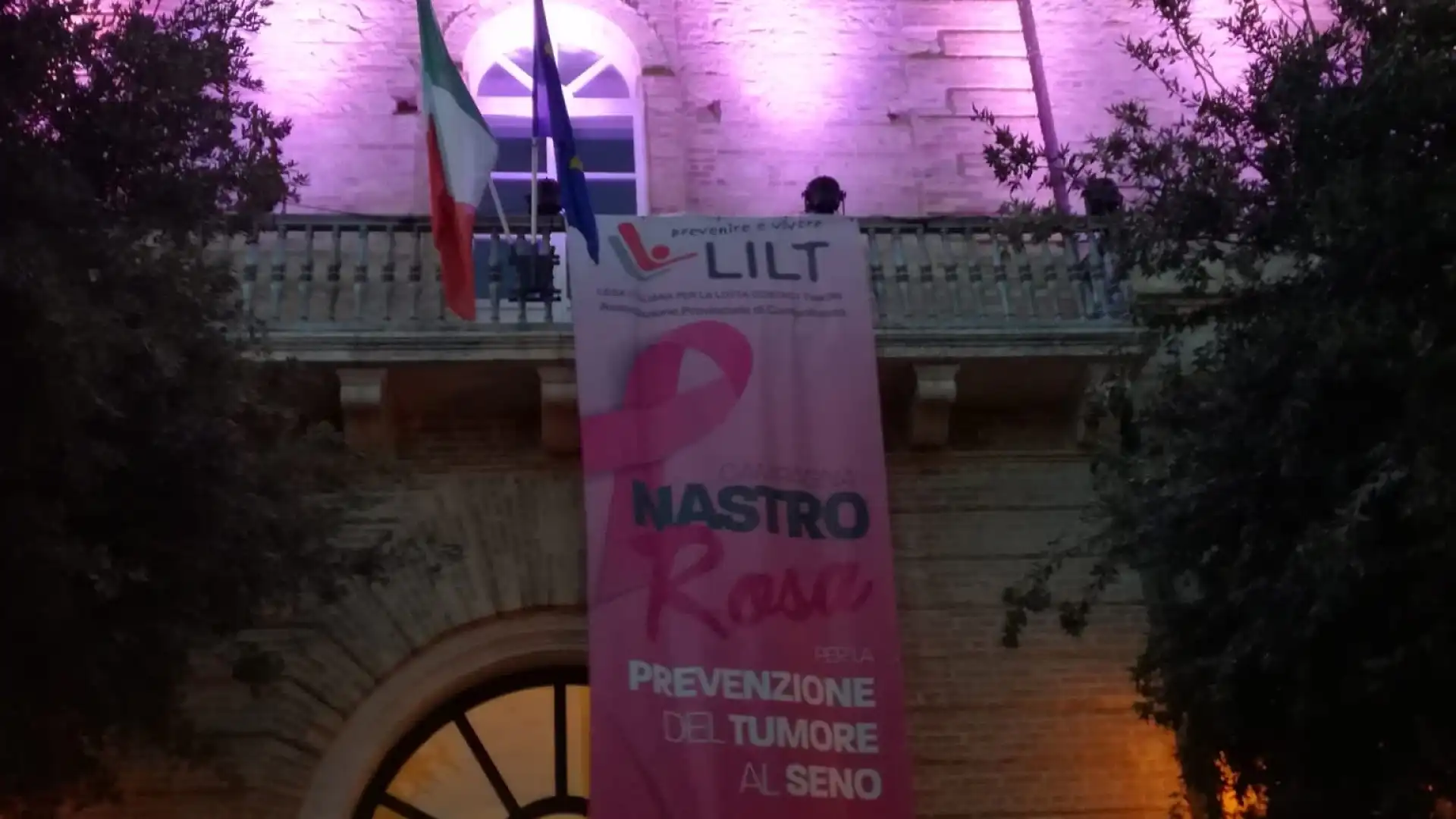 Campagna “Lilt for Women”, Larino si tinge di Rosa.