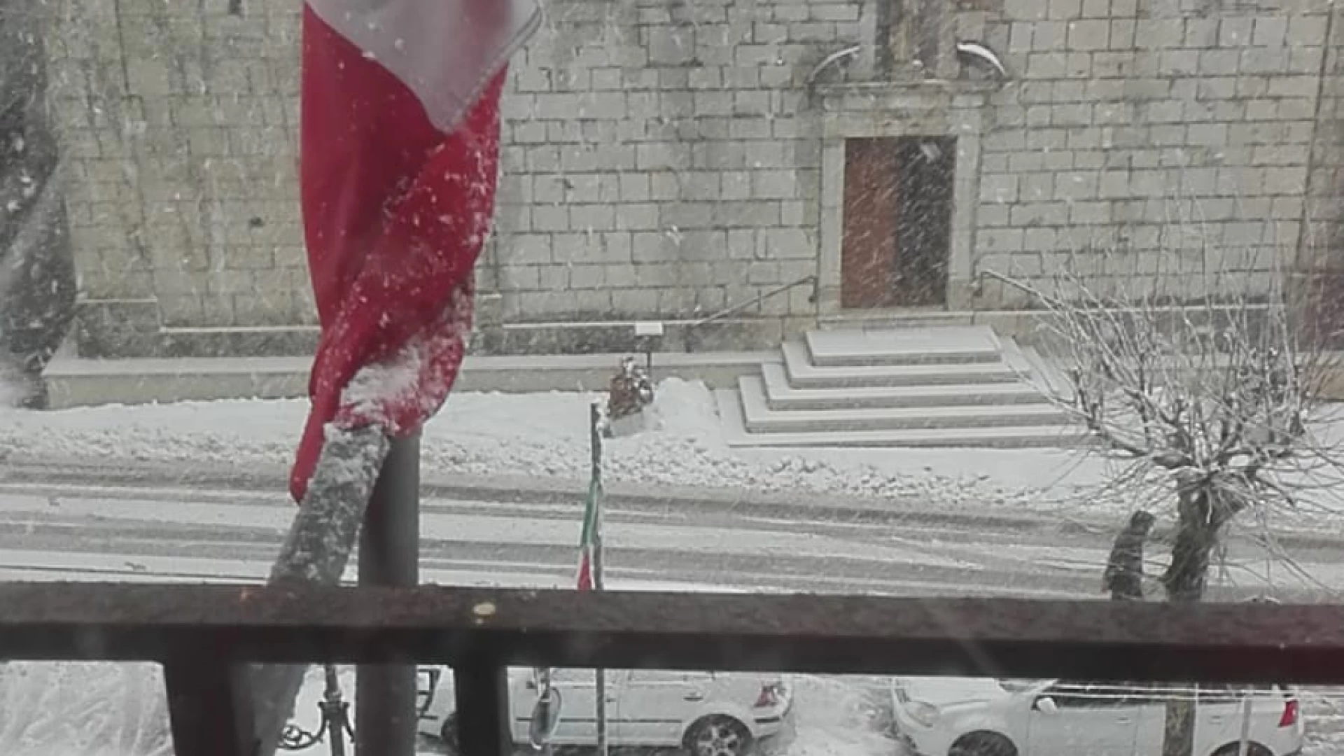 Neve e ghiaccio. Domani chiusi i plessi di Rionero Sannitico , Cerro al Volturno e Rocchetta