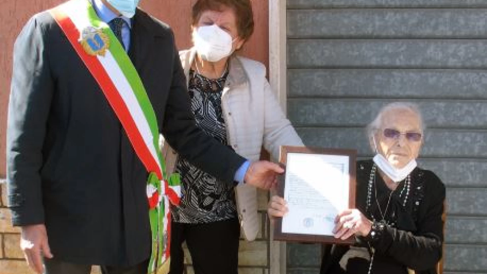 Isernia: Castelromano in festa per i cento anni di nonna Carmina Furioso.