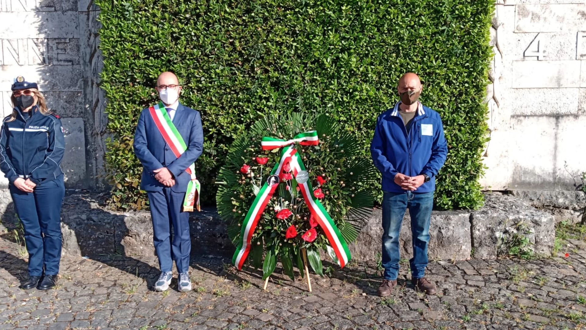 Venafro: anniversario dello sfondamento della Linea Gustav, deposta corona a ricordo presso il cimitero Francese.