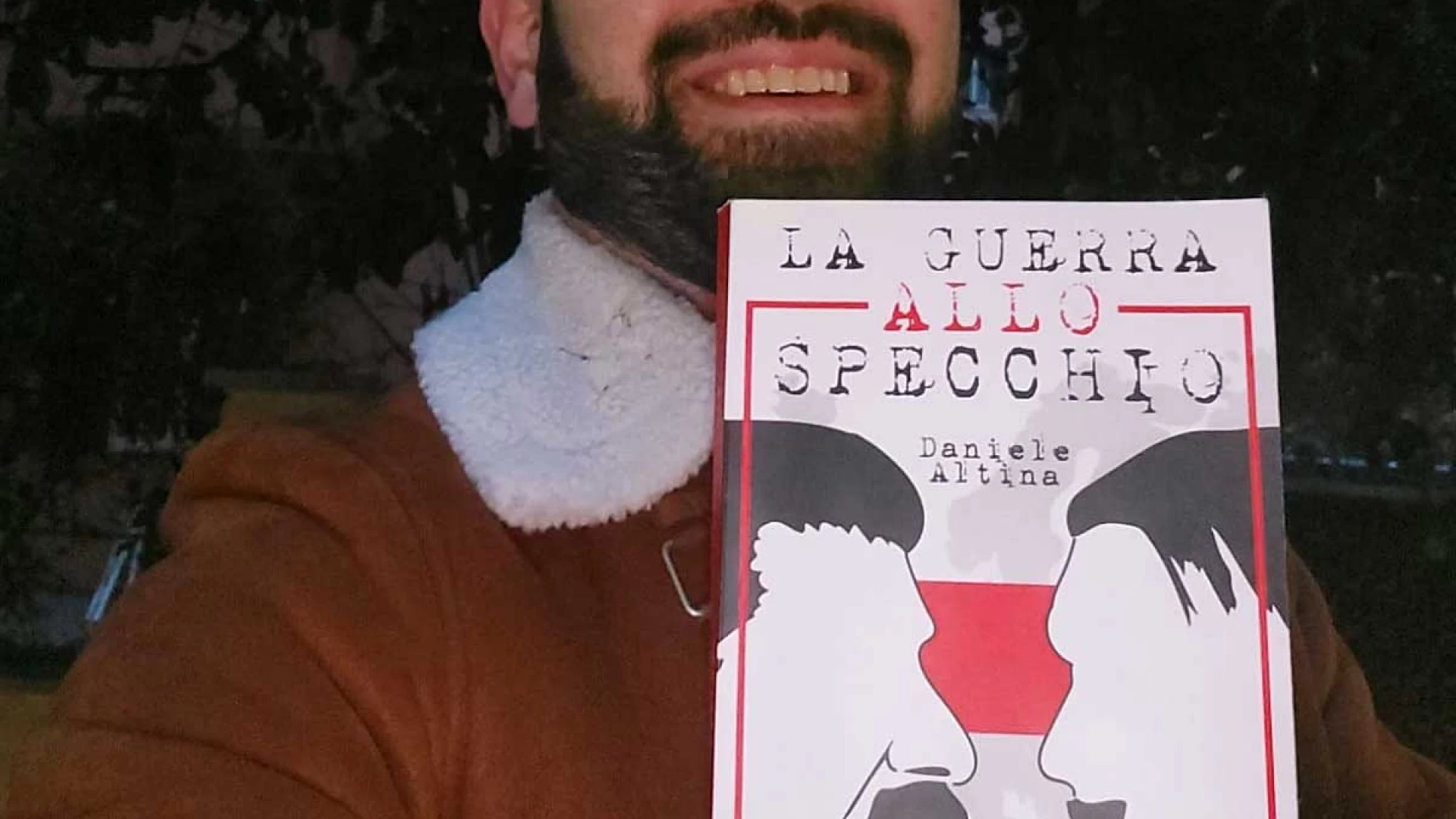 La Guerra allo specchio di Daniele Altina in presentazione a Macchiagodena per “Portami un Libro”.