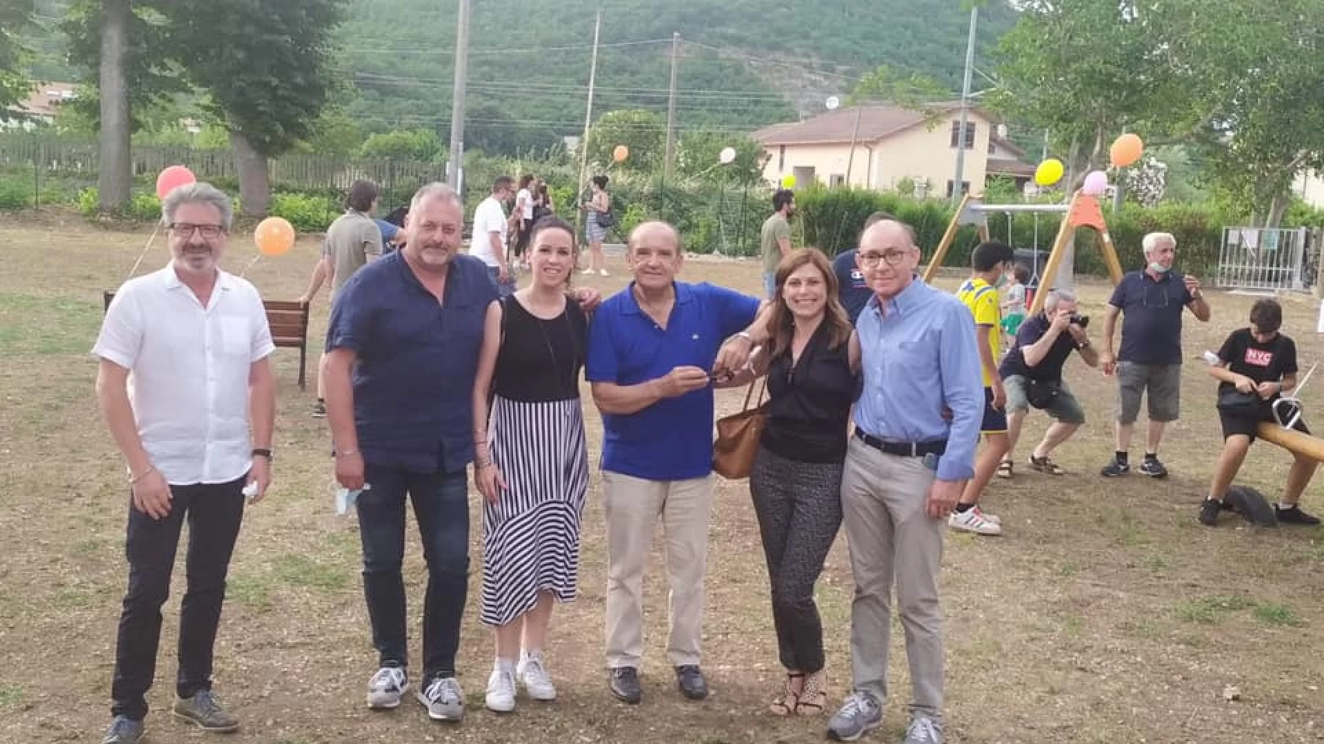 Montaquila: inaugurato il nuovo parco giochi di viale stazione a Roccaravindola. Marciano Ricci: “E’ emozionante realizzare un qualcosa per i nostri bambini”.