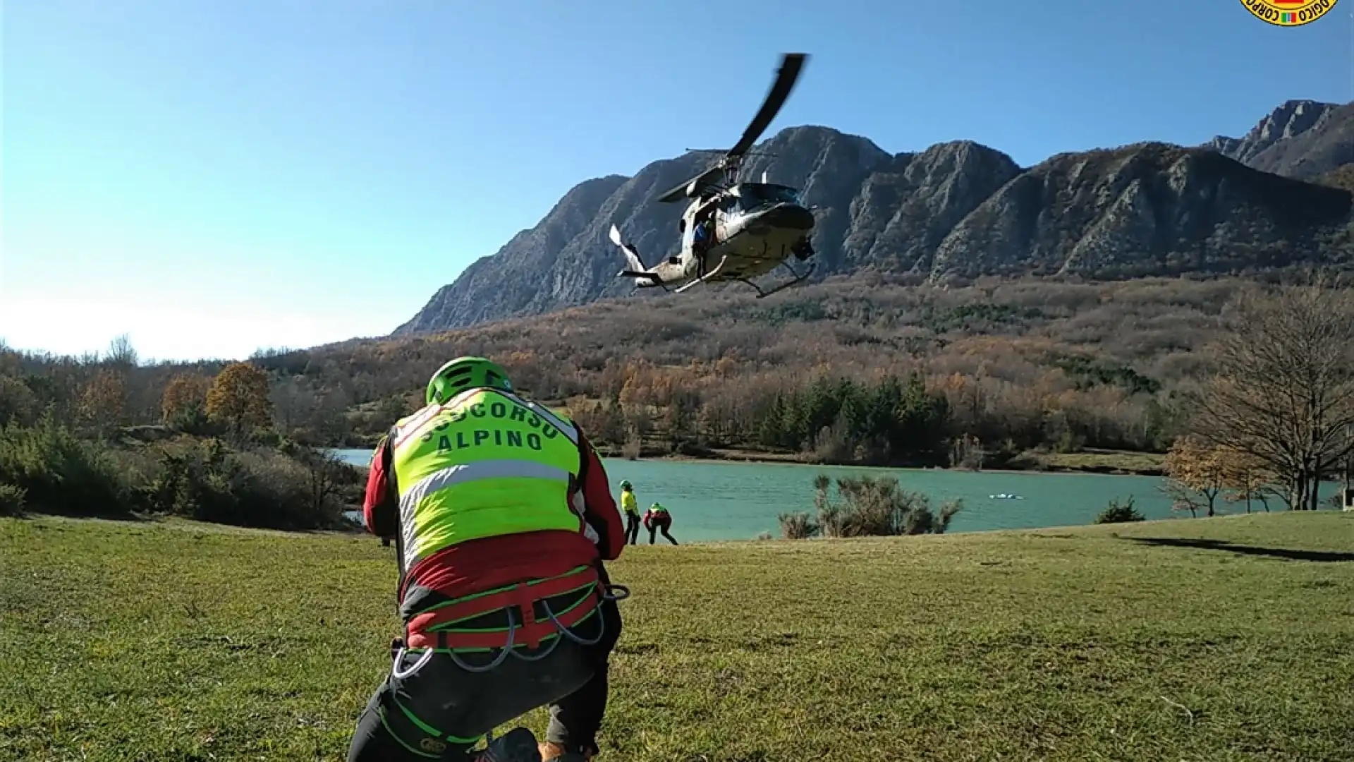 Esercitazione di soccorso sul lago di Castel San Vincenzo.