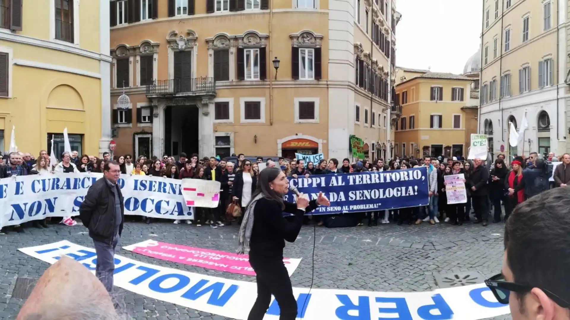 La Piazza, le persone, hanno vinto il primo round. La nota del comitato di liberi cittadini al sostegno della sanità pubblica.