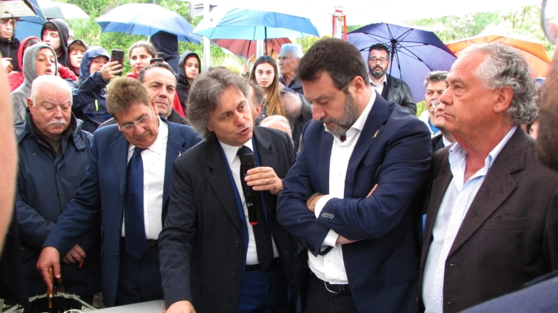 Salvini ad Agnone sul viadotto Sente Longo. Il Ministro apre la campagna elettorale del centrodestra.