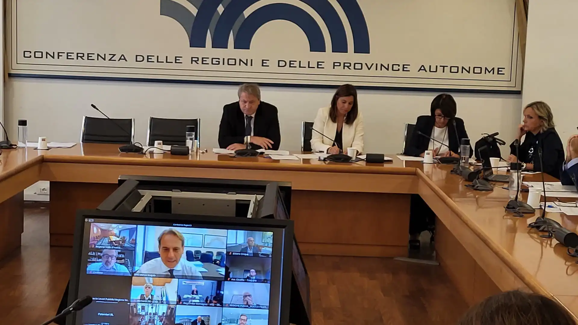 Conferenza stato regioni, questa mattina il vice presidente Roberti ha sostituito Fedriga.