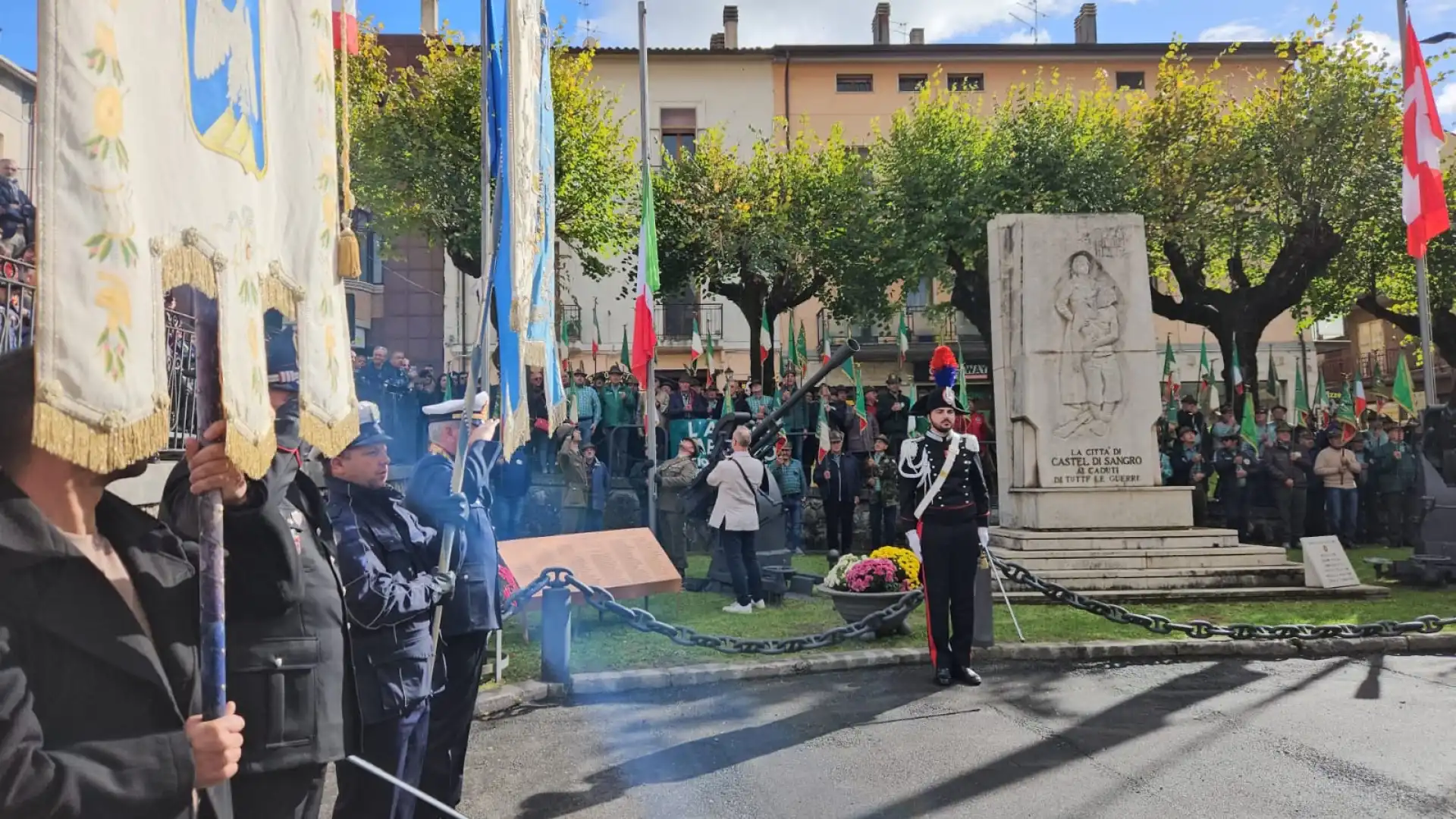 Castel Di Sangro: questa mattina la città ha ricordato gli ottanta anni dalla distruzione del 1943. Solenne cerimonia in città. Guarda il video.