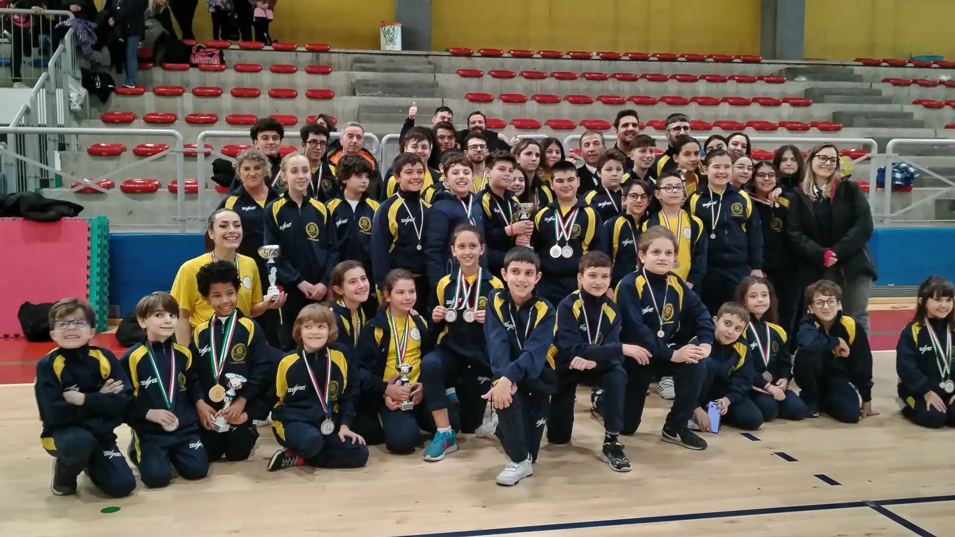 Karate: campionato regionale in Campania, lo Shobu Kai sul gradino piu’ alto del podio. I molisani si sono fatti valere portando a casa ben 22 medaglie, tra cui 10 ori.