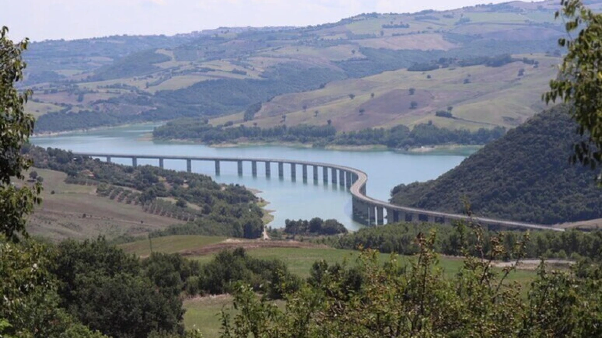 Coldiretti Molise: bene nuovo sportello decentrato del Consorzio di Bonifica Basso Molise. Per combattere la siccita' occorre creare una rete di piccoli invasi.