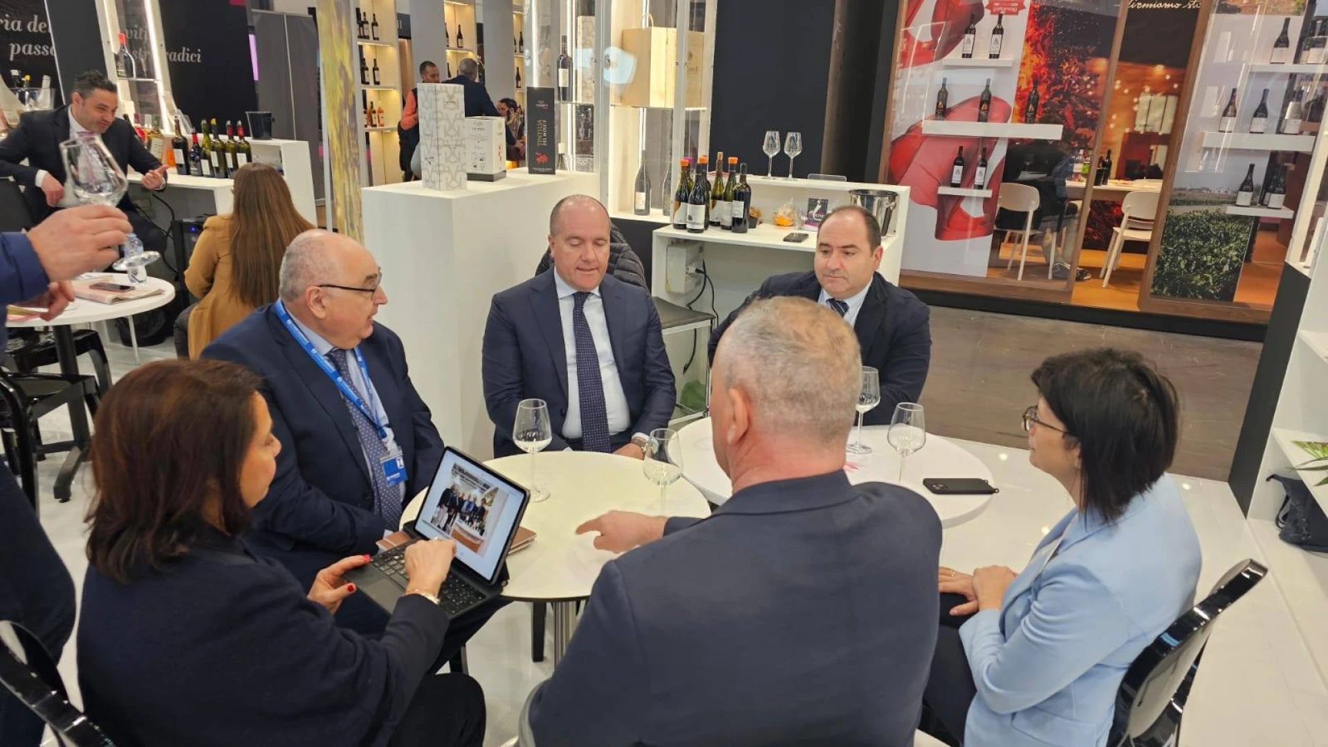 Campobasso: partecipazione positiva del Molise alla 57esima Edizione del Vinitaly. La nota dell'assessore regionale Salvatore Micone.