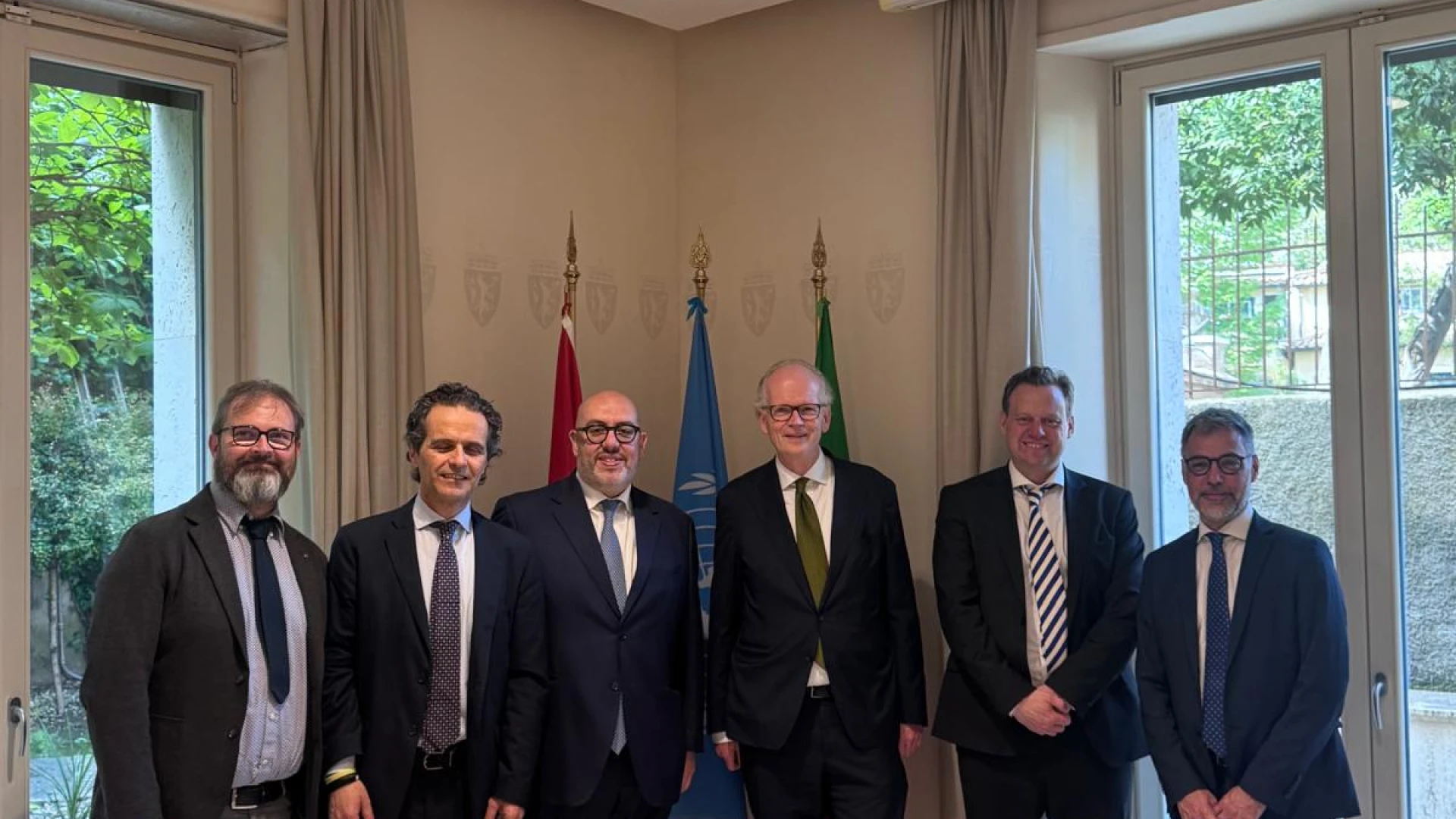 L'Asseessore Di Lucente a Roma incontra l'ambasciatore della Norvegia. Presso la sede dell'Ara incontro sul futuro dell'automotive in Italia.