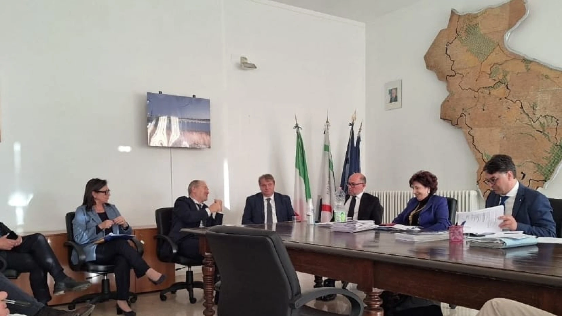 Scarsita' idrica, il presidente Roberti al summit organizzato a Bari bella sede di "Acque del Sud
