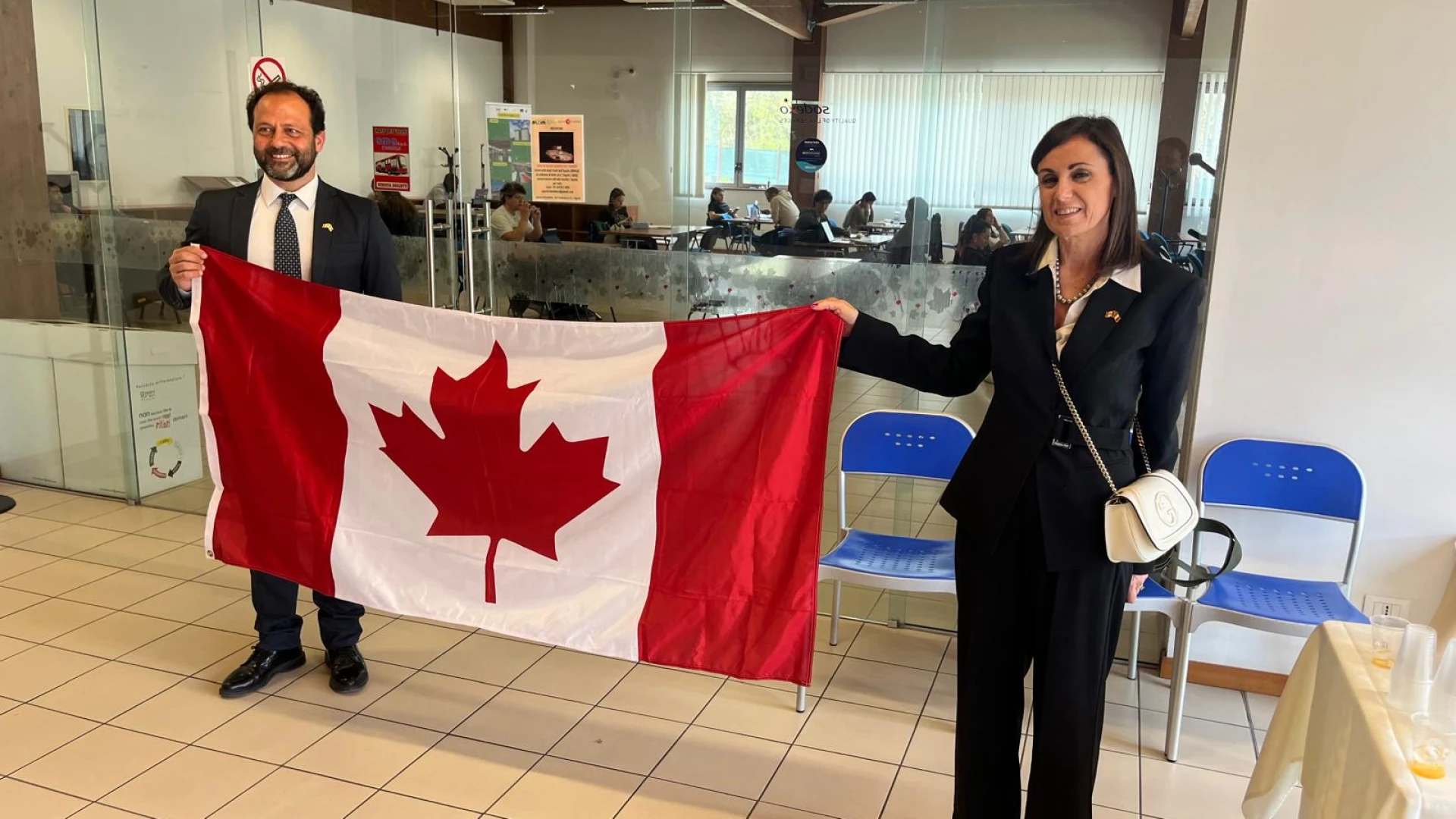 L’Ambasciatrice canadese in visita a L’Aquila, “CENTRO POLIFUNZIONALE CANADA”, simbolo del legame forte e duraturo con l’Abruzzo.