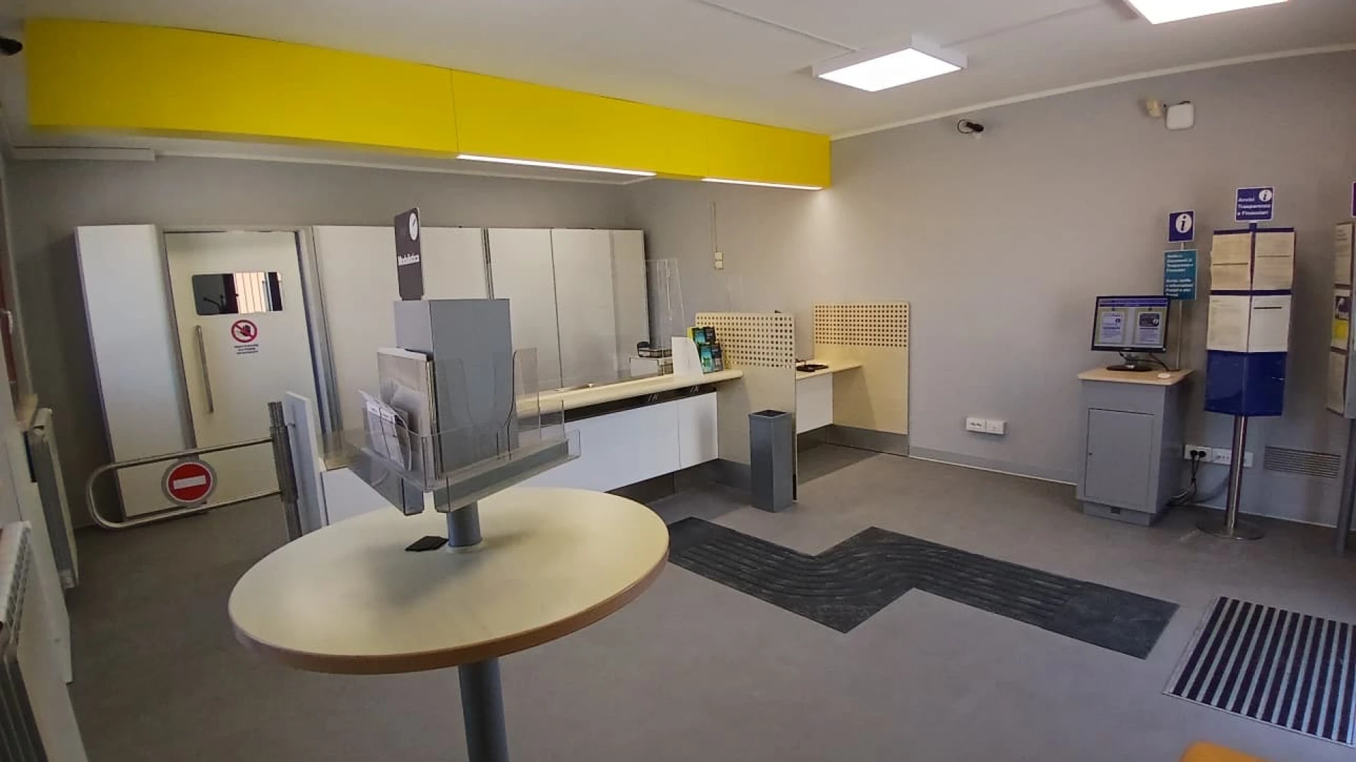 Poste Italiane: San Giuliano Di Puglia, ufficio postale nuovamente di6sponibile nella versione “Polis”.