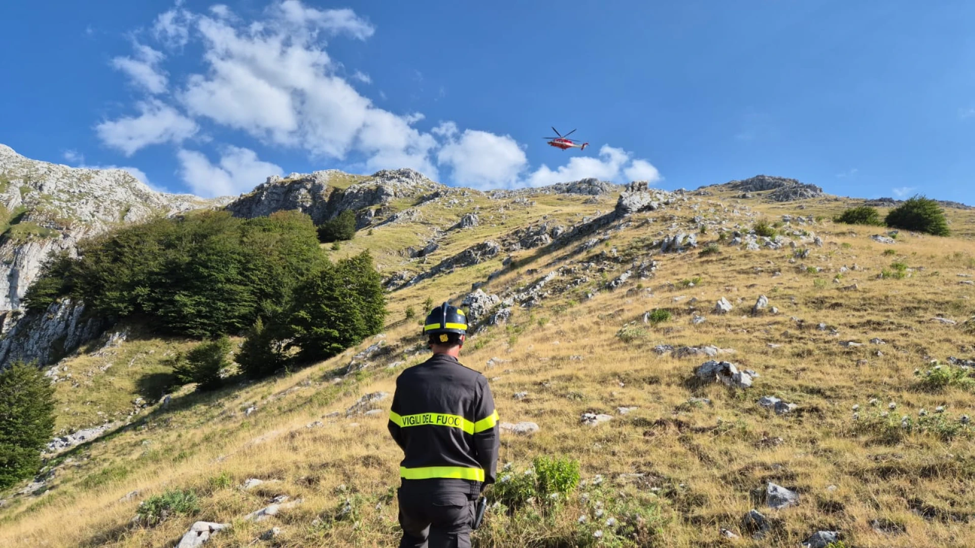 Roccamandolfi: i Vigili del Fuoco recuperano due ragazzi dispersi nei boschi.