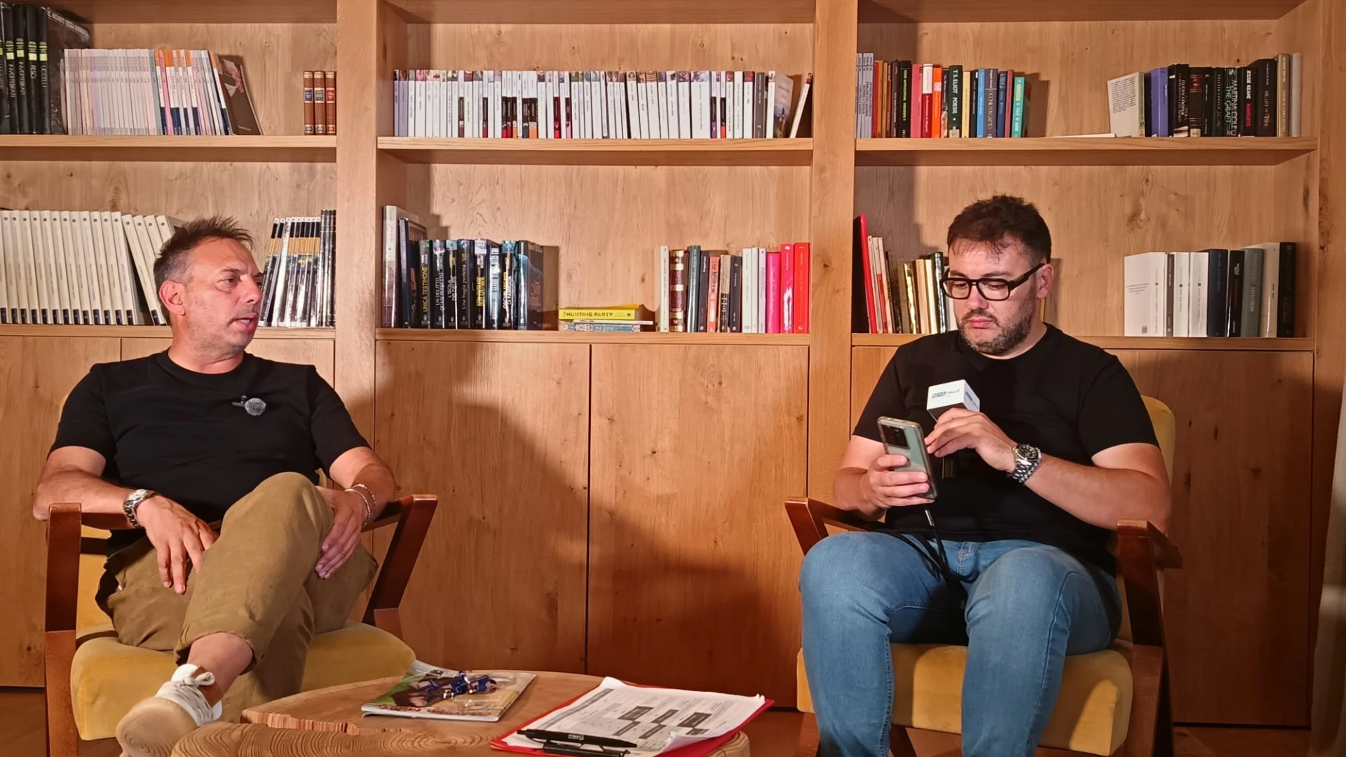 "CASTELLO AZZURRO", RIVEDI la decima puntata della nostra trasmissione. Ospite l'albergatore Giovanni Dell'Armi. (VIDEO)