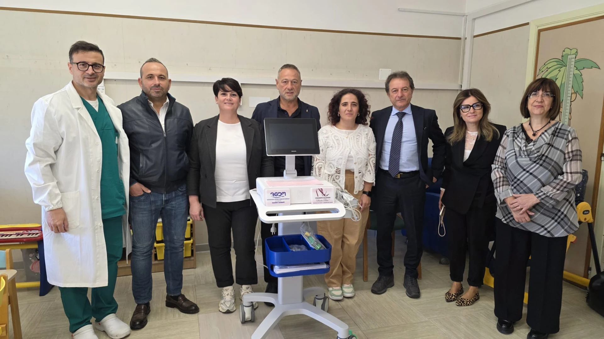 Elettrocardiografo alla pediatria dell’Ospedale Cardarelli di Campobasso: il ricordo di Daniele Landolfi e il gesto d’amore degli anziani della Comunità “Santa Rita”.